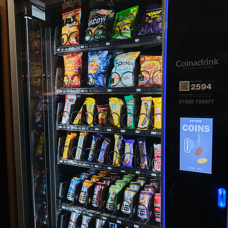 There are so many benefits of a snack vending machine.