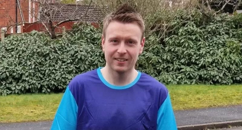 MD Tom Williams raised over £1000 for Cancer Research in memory of his late father and our founder Roger Williams in March.