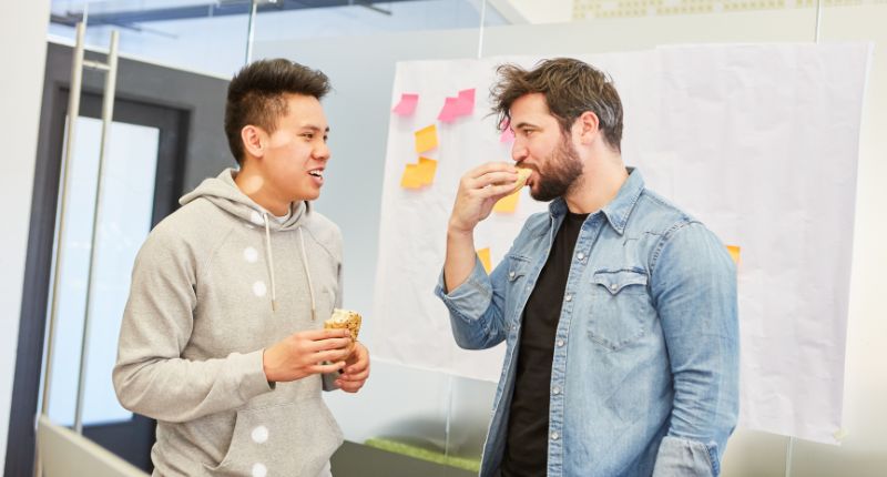 On average, employees in the UK only take 33 minutes for a lunch break.
