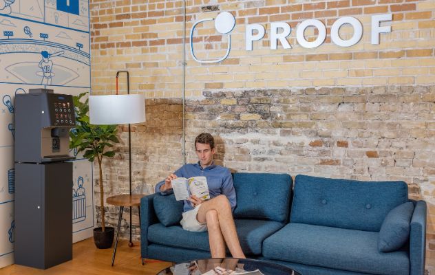 The optional maintenance package for tabletop coffee machines from Coinadrink delivers peace of mind.