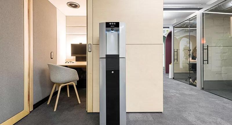A workplace water dispenser from Coinadrink makes it easy to drink a safe level of water throughout the day.