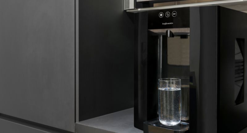 Plumbed water dispensers include the Borg E6 tabletop.